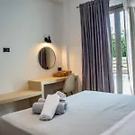 Luxury Emily * Σβορωνάτα