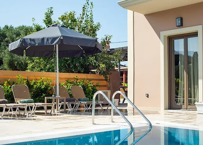 Luxury Emily Svoronata